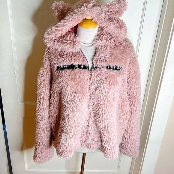 Hot Topic Pink Furry Hooded Coat with Ears  Plus Size 2 New - Picture 1 of 6